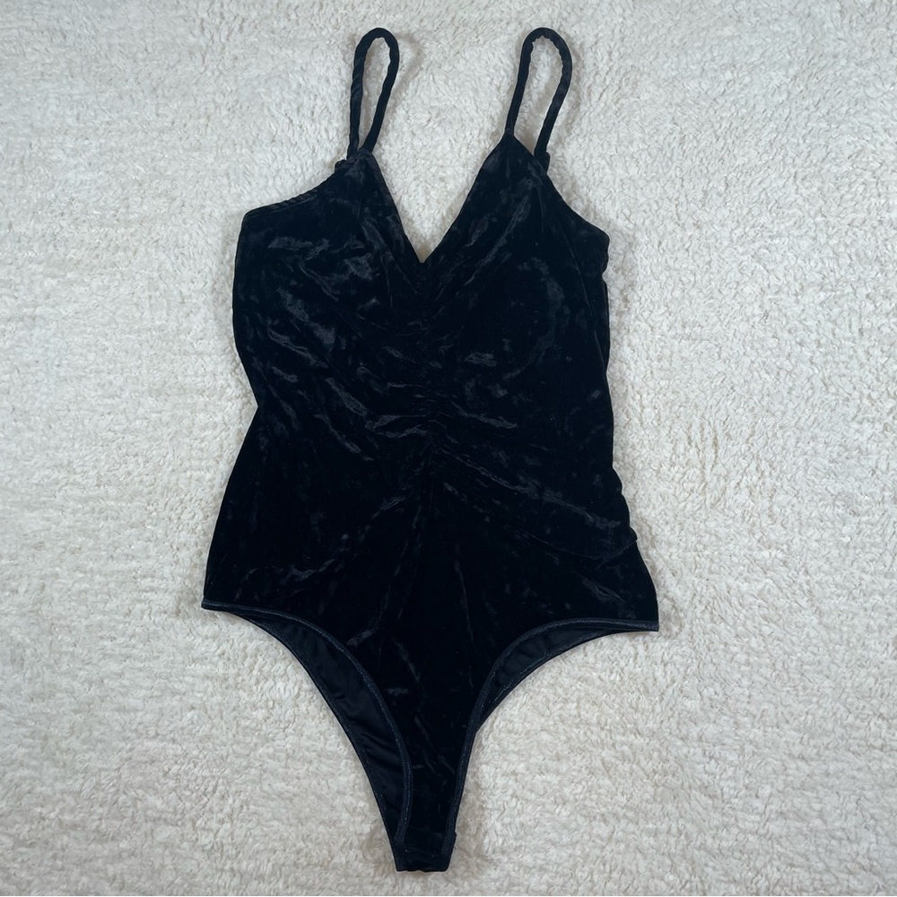 Bisou Bisou Crushed Velvet Ruched Bodysuit – Size M